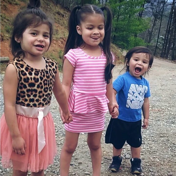 Meet your Posher, Lindsey - Picture 1 of 1